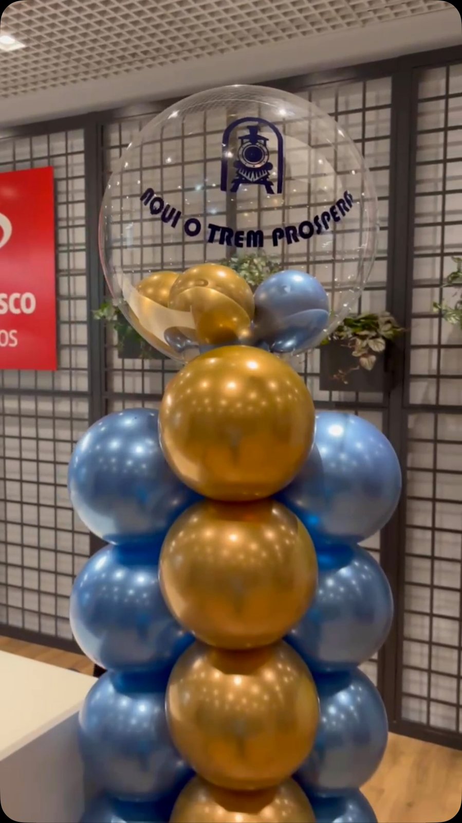 Painel corporativo personalizado — Balões Fest BH